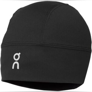 NWT On Running Core Beanie